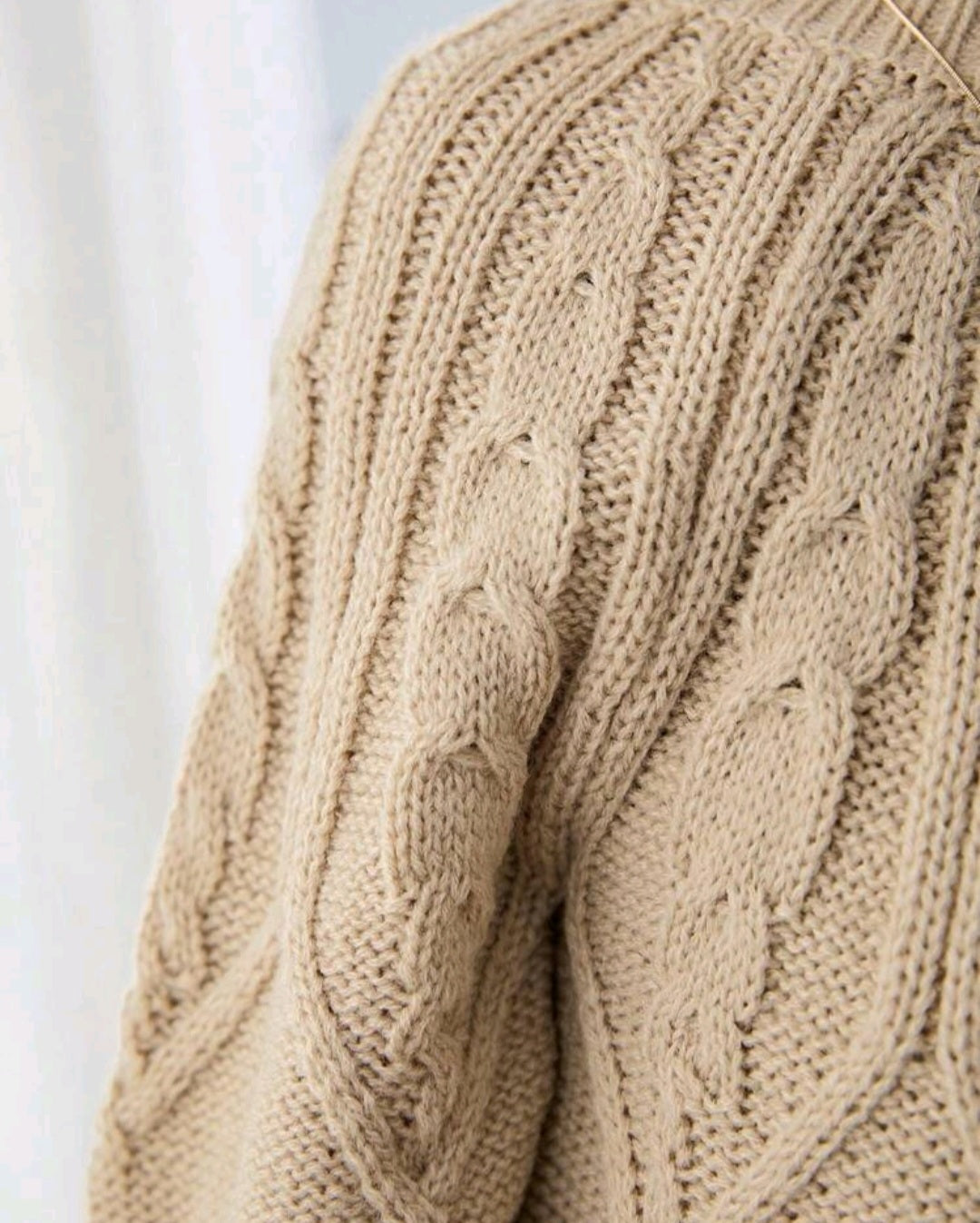 Beige Crewnek Cable Knited Sweater Gender Neutral - Image 3