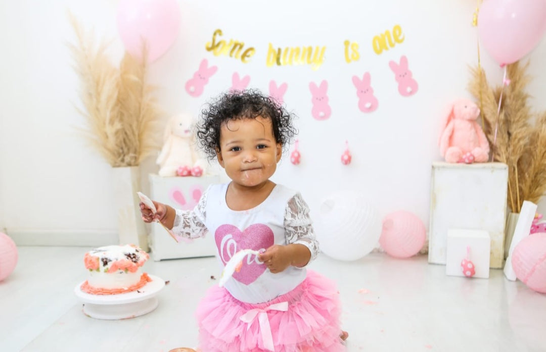 One Birthday Outfit wit Ruffle Bloomer - Image 2