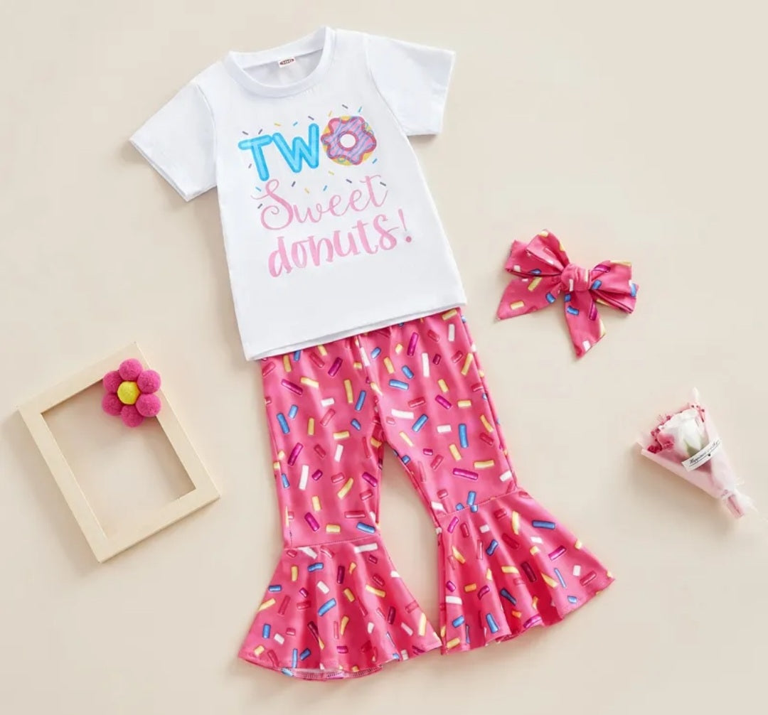 Two Sweet Donuts T-shirt with Bell Bottoms and Headband - Image 2