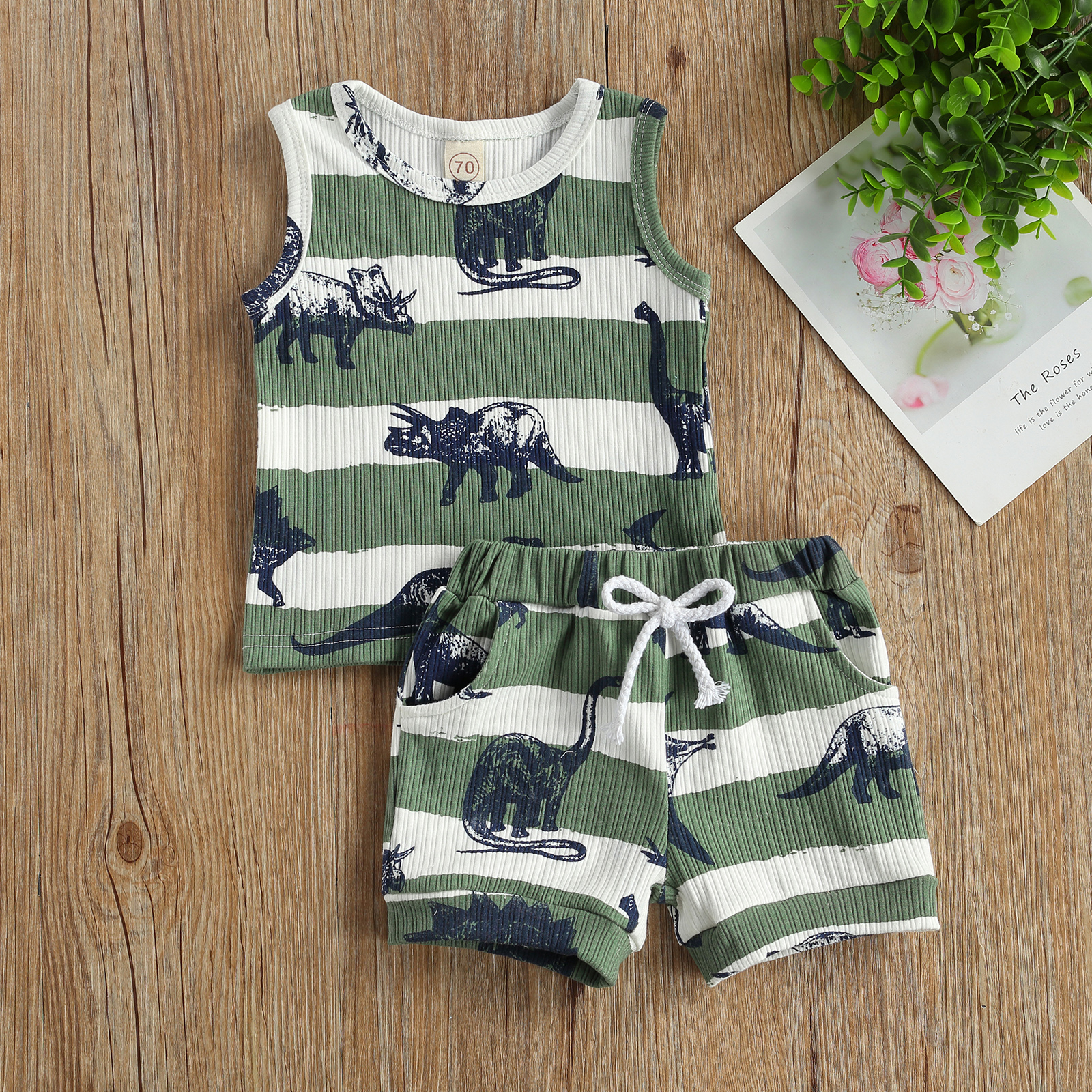 Green and white dino striped set - Image 2