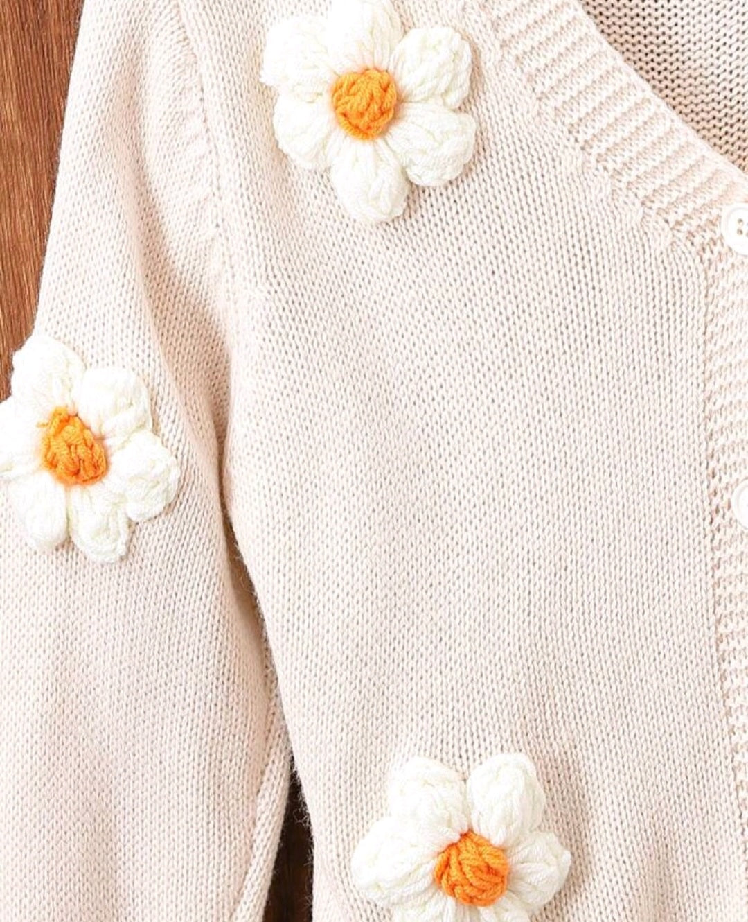 Champagne Floral Cardigan - Image 3