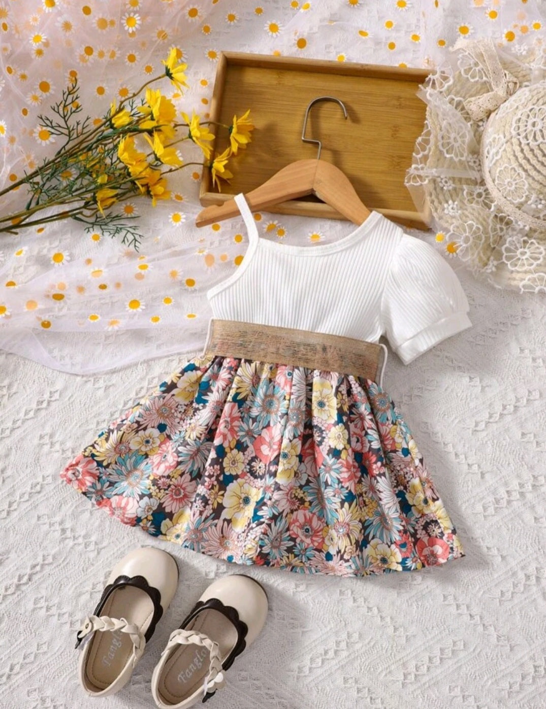 Floral Puff Sleeve Dress and Belt - Image 2