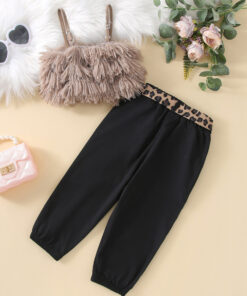 Fluffy crop top black pants and leopard belt - Image 5