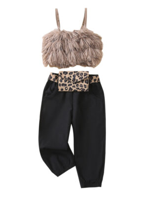 Fluffy crop top black pants and leopard belt