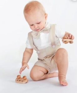 3PSC Gentleman Suit Being