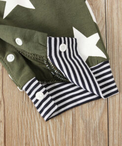 Green striped star set with hat - Image 6