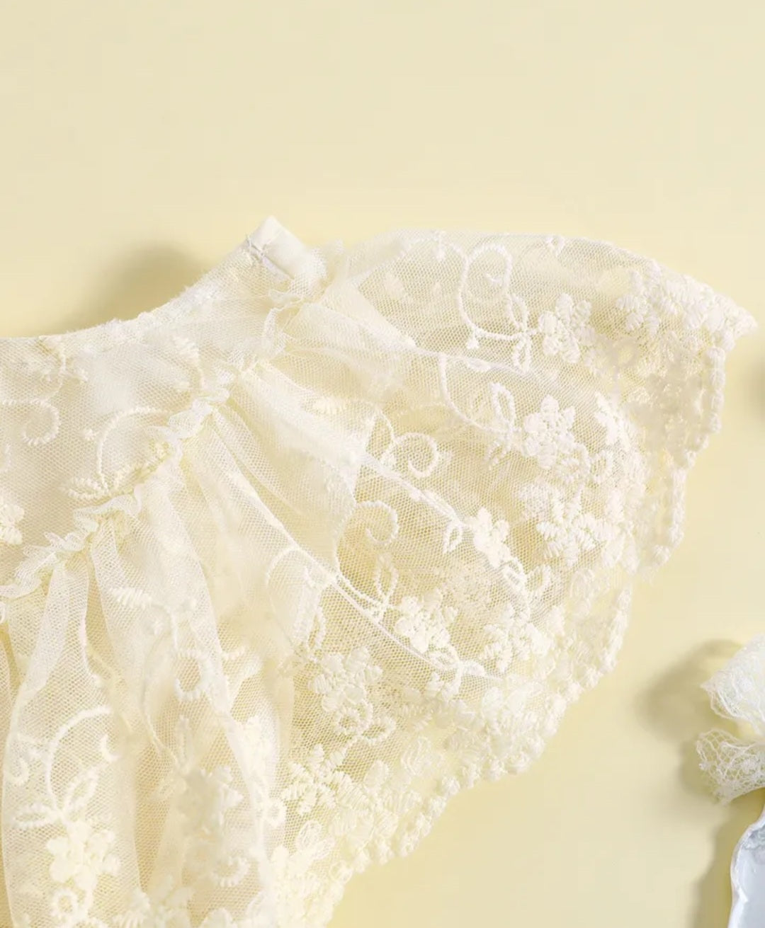 Off White Ruffle Lace Dress - Image 4