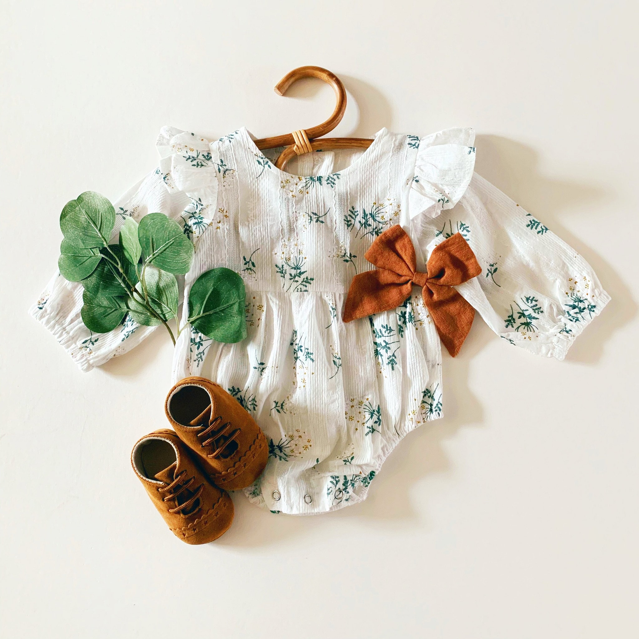 Vintage Floral Balloon Romper Sibling Outfit - Image 2